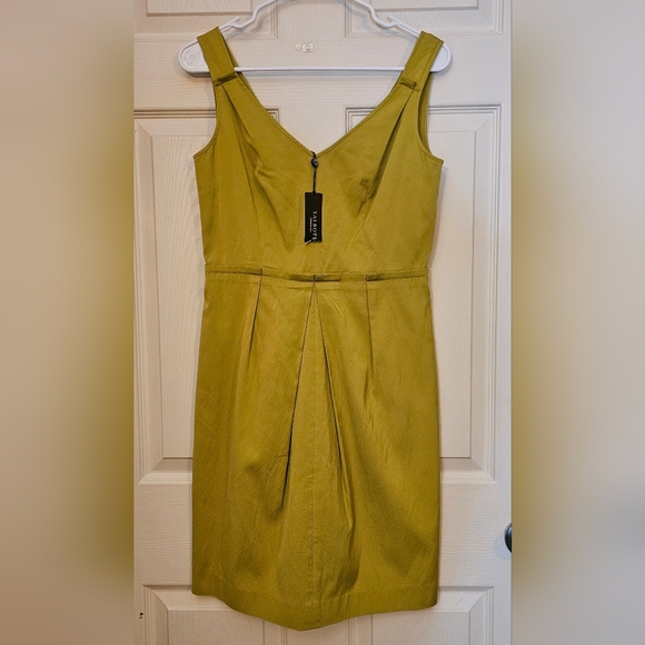 Talbots Dresses & Skirts - Talbots Petites Olive Green Sleeveless Sheath Dress/Size 4/NWT